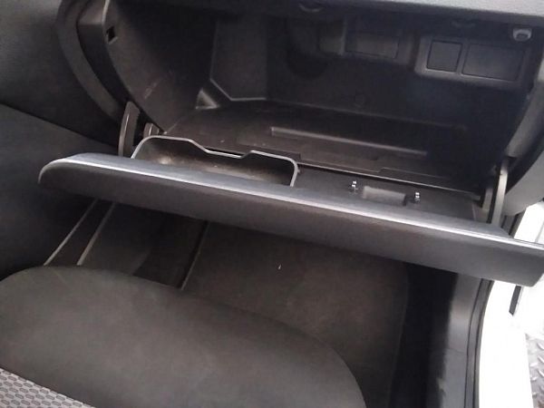 Glove compartment flap VW POLO (6R1, 6C1)
