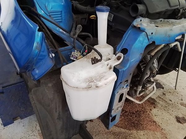 moteur et réservoir d'eau essuie glace CITROËN C1 (PM_, PN_)