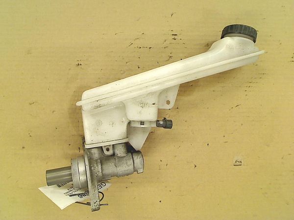 Brake - Master cylinder OPEL KARL (C16)