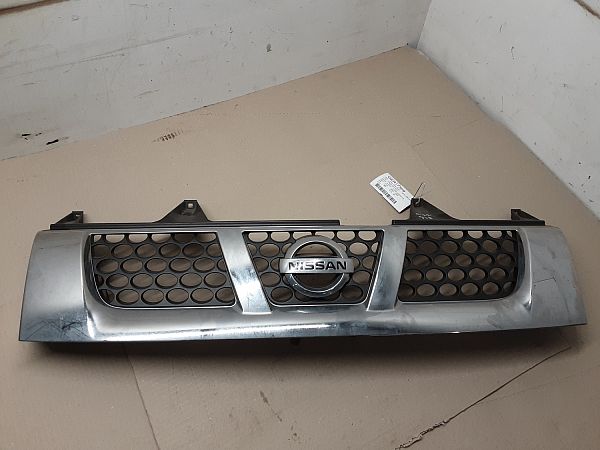 Grill / gitter NISSAN NAVARA (D22_)