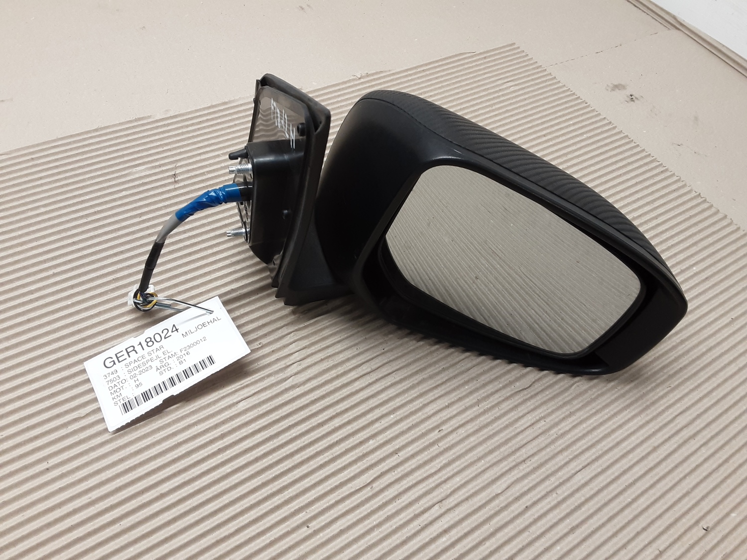 Mitsubishi MIRAGE / SPACE STAR Hatchback (A0_A) Wing mirror 7632B264