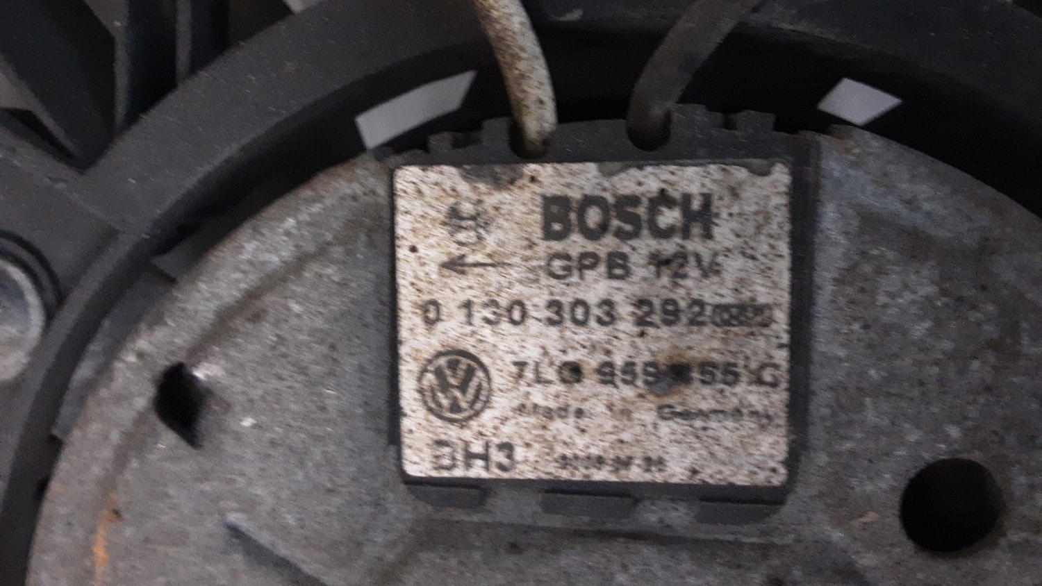 7L0121207E : Kølerblæser el - Autoparts24