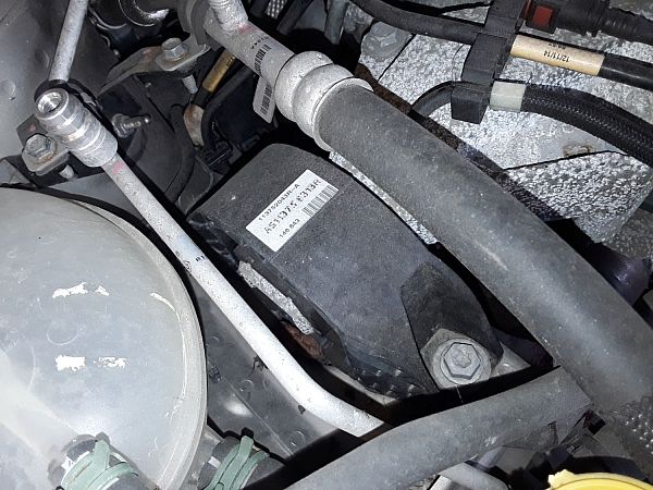 Motorhalter / Motorträger RENAULT CAPTUR I (J5_, H5_)