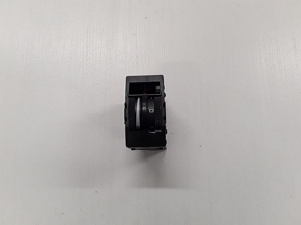 Kontakt - instrumentlys SEAT CORDOBA (6L2)