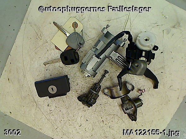 Cilinderslot TOYOTA COROLLA (_E12_)