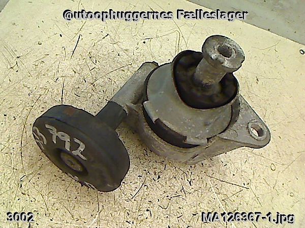 Gear-box mounting OPEL ASTRA H Estate (A04)
