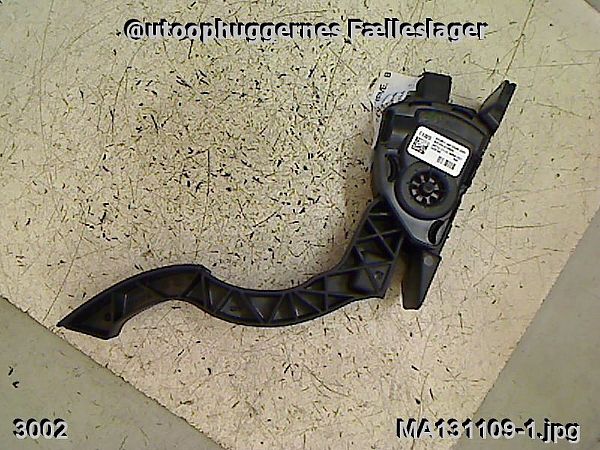 Accelerator switch FORD FOCUS III Turnier