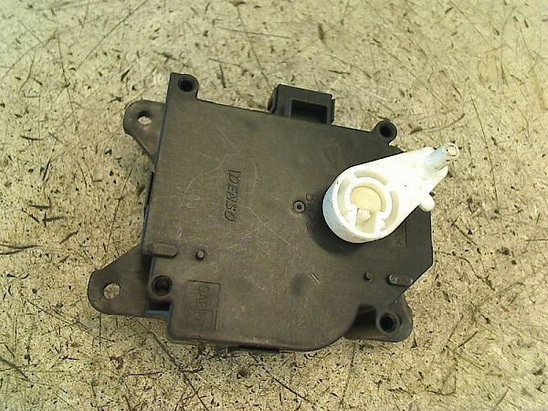 Heater Vent Flap Control Motor MITSUBISHI COLT VI (Z3_A, Z2_A)