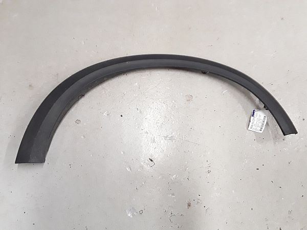Wheel arch trim