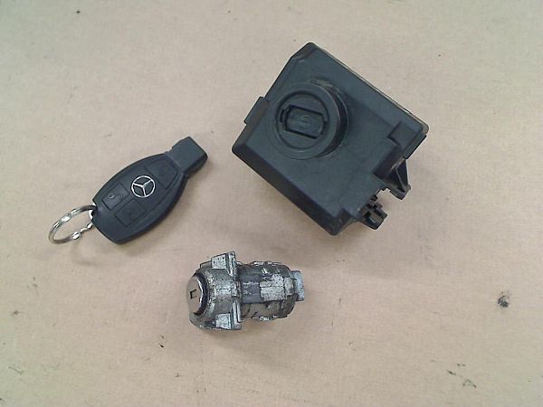 Cilinderslot MERCEDES-BENZ VITO Box (W447)