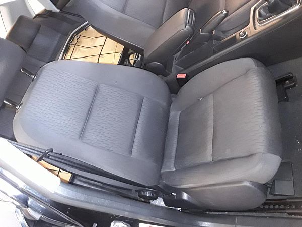 Front seats - 4 doors AUDI A4 (8EC, B7)