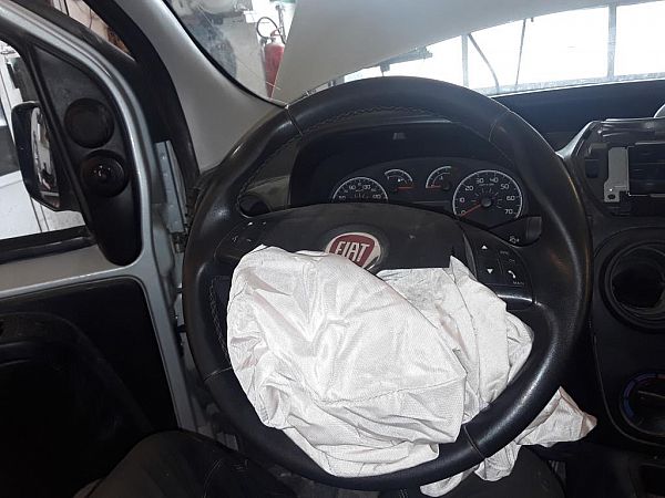 Lenkrad, der Airbag wird nicht mitgeliefert FIAT FIORINO Box Body/Estate (225_)
