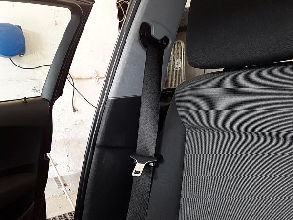 ceinture sécurité avant BMW 1 (E87)