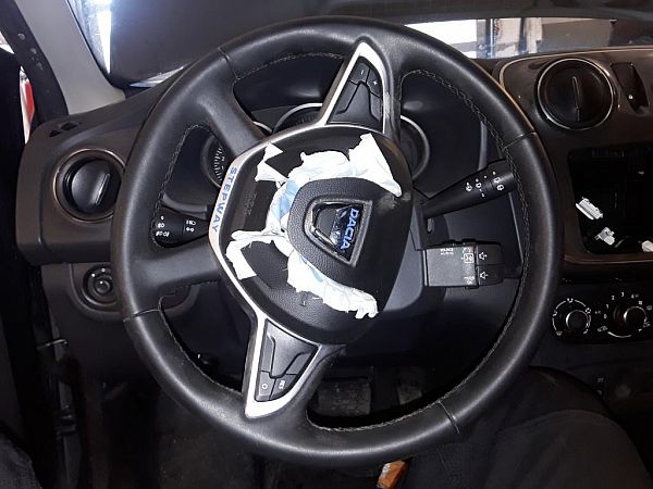 Steering wheel - airbag type (airbag not included) DACIA SANDERO II