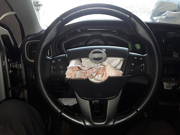 Volant (Airbag pas inclus) VOLVO V40 Hatchback (525, 526)