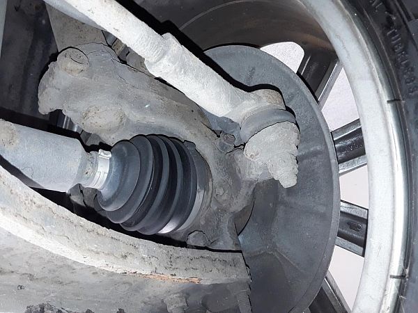 Spindle - front AUDI A3 (8P1)