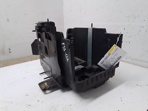 Accubak FORD FIESTA VI (CB1, CCN)