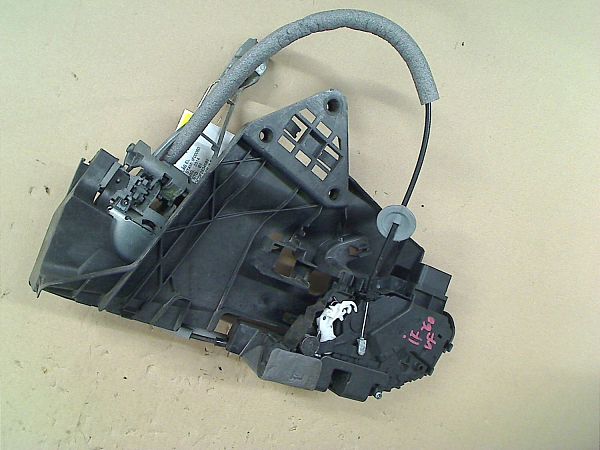 31253673 : Central lock and Door lock - Autoparts24