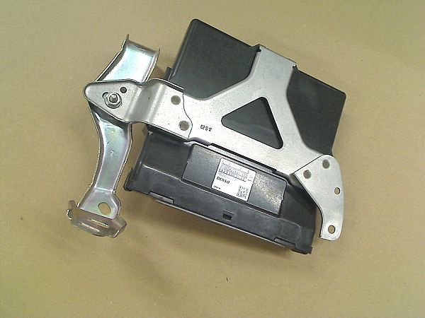 Comfortbesturingsmodule TOYOTA YARIS/VITZ (_P13_)