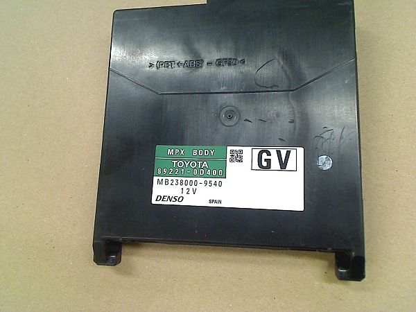 Comfortbesturingsmodule TOYOTA YARIS/VITZ (_P13_)