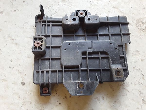 Batterikasse HYUNDAI i30 (GD)