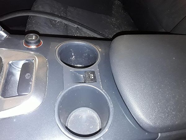 Kontakt - soltag PEUGEOT 3008 MPV (0U_)