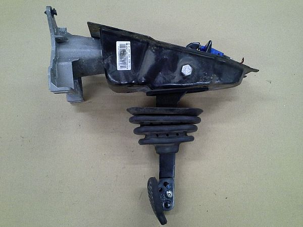 Break pedal SMART FORTWO Coupe (451)