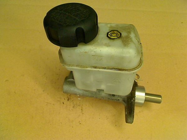 Brake - Master cylinder HYUNDAI SONATA V (NF)