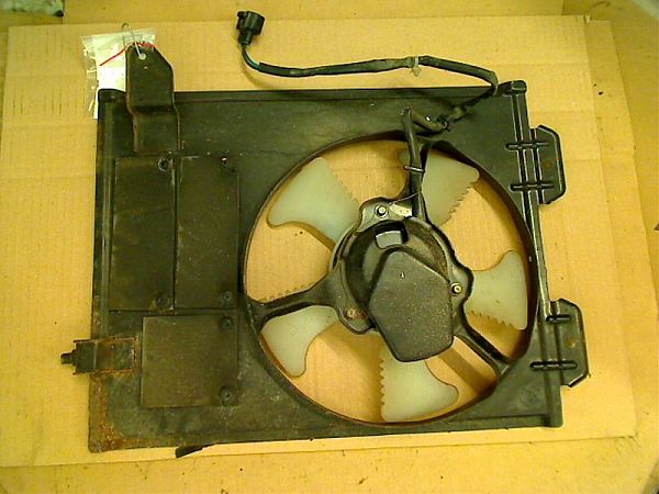 Ventilateur de radiateur électrique MITSUBISHI OUTLANDER I (CU_W)