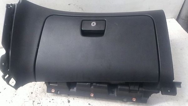 Handskerum CHEVROLET ORLANDO (J309)