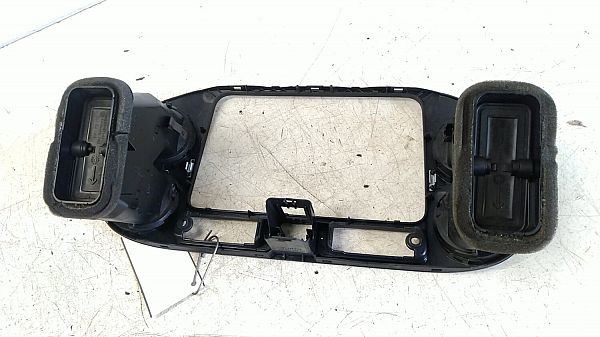 Friskluft dyse VW GOLF PLUS (5M1, 521)