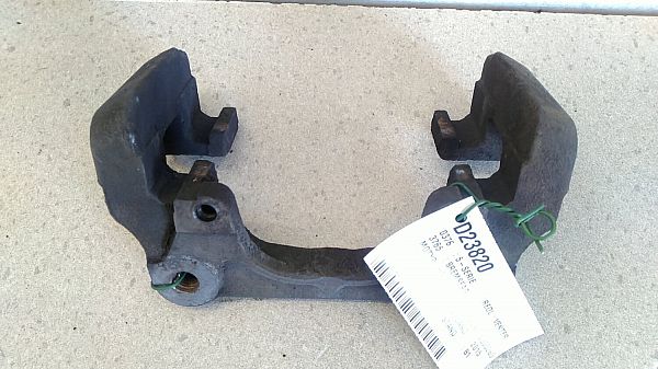 Bremsekaliber holder / bremseåg BMW 5 Touring (F11)