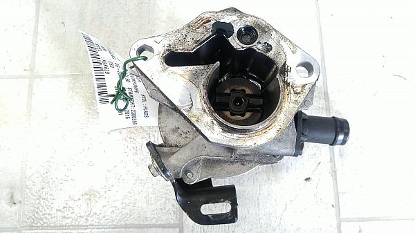 Unterdruckpumpe RENAULT CAPTUR I (J5_, H5_)