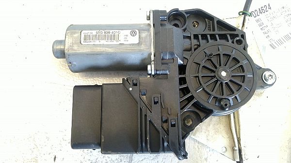 Ruderegulator VW GOLF PLUS (5M1, 521)