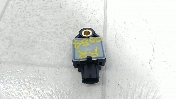 Airbag sensor HYUNDAI i30 Estate (GD)