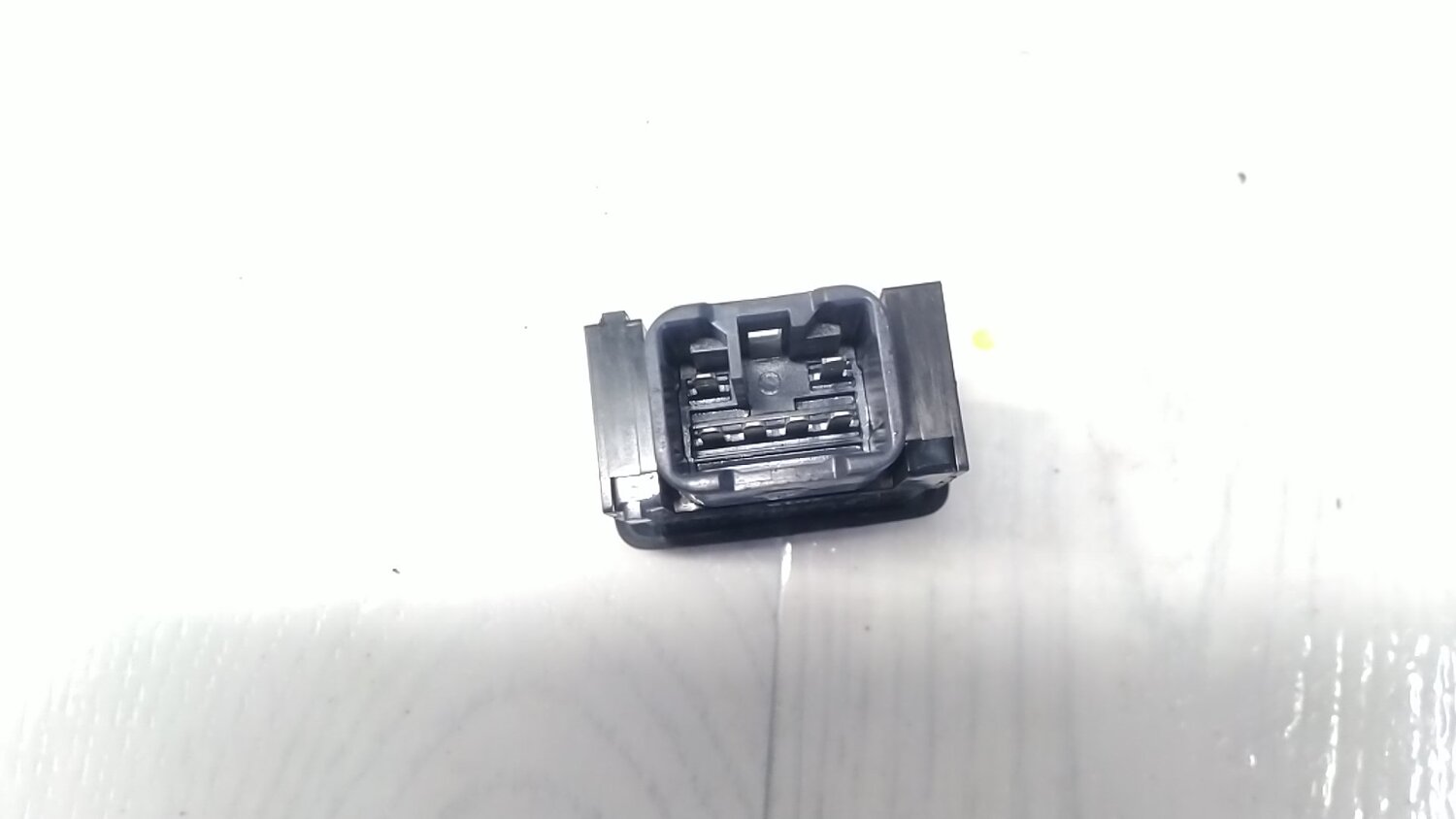 Switch - level adjuster DAIHATSU TREVIS