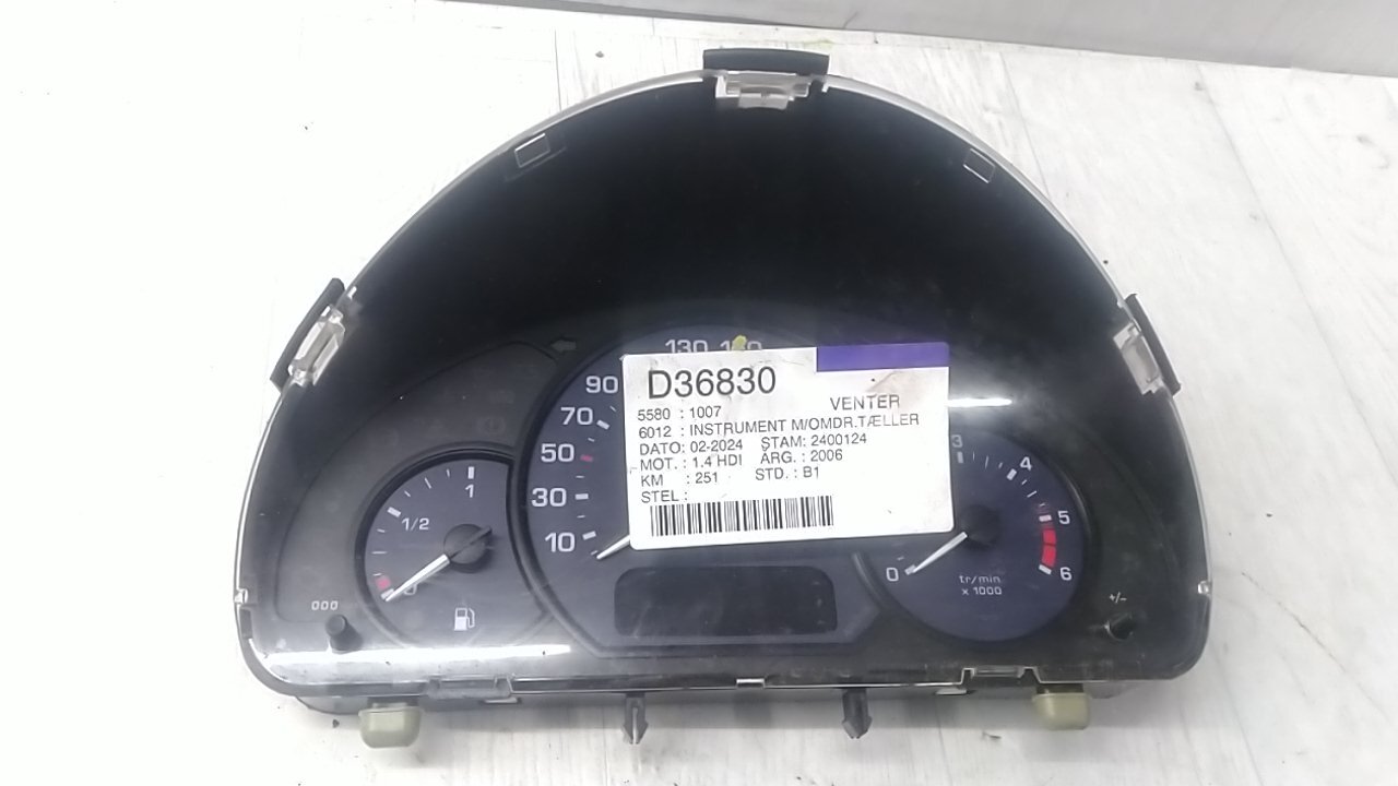 Peugeot 1007 - Deska rozdzielcza kompletna 1007 | Autoparts24