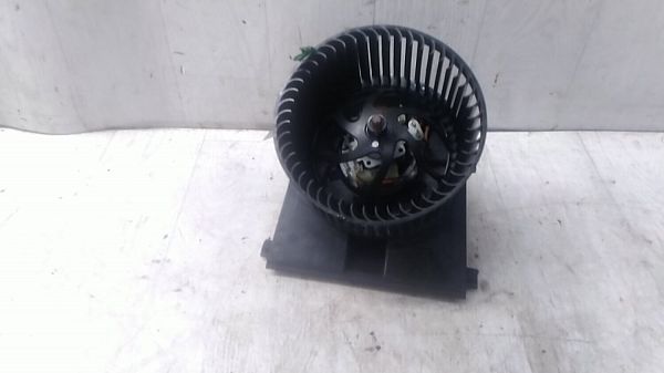 Heater fan VW POLO (6N2)