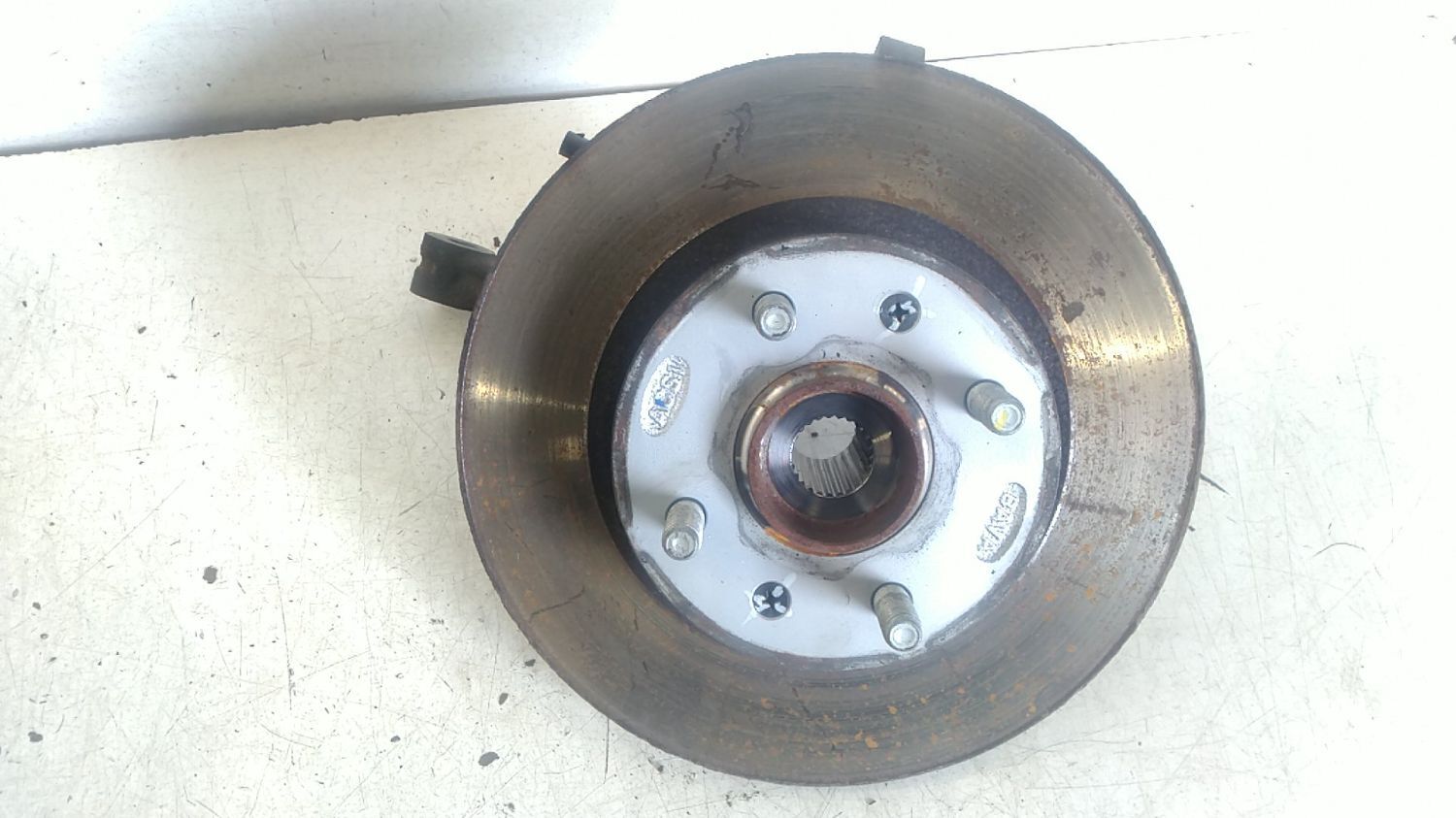 51715-K7000 : Spindle - front - Autoparts24