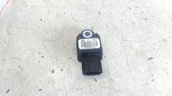 Airbag føler TOYOTA AURIS (_E18_)