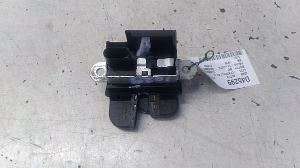 Zentralverriegelung SEAT ALTEA (5P1)