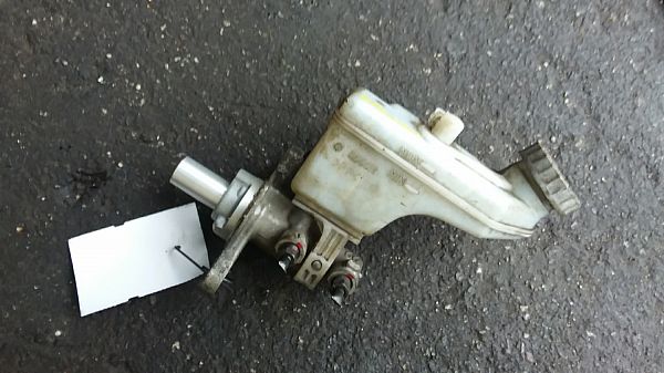 Brake - Master cylinder SUZUKI SPLASH (EX)