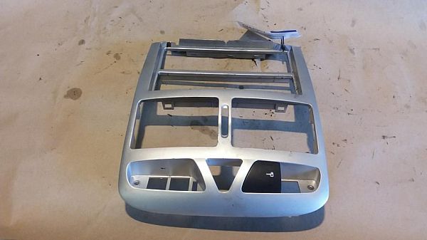 face radio rc PEUGEOT 307 CC (3B)