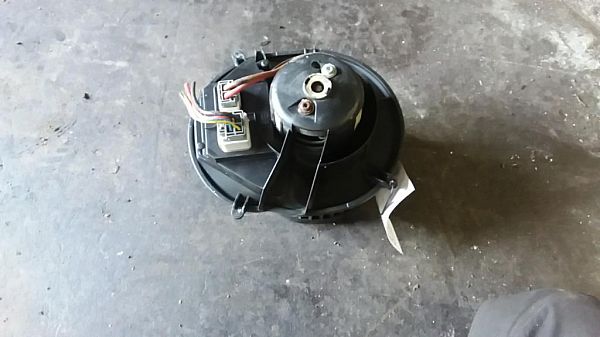 Kachel Ventilatiemotor / aanjager VOLVO V70 Mk II (285)