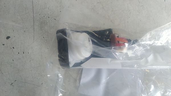 Ignition switch contact