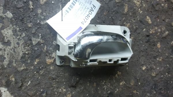 Handgriff innen VOLVO S80 I (184)