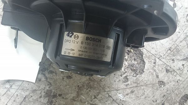 Kachel Ventilatiemotor / aanjager TOYOTA COROLLA (_E12_)