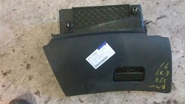 Handskerum BMW 5 (E39)