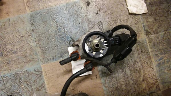 Fuel filter housing