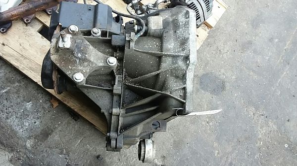 Schaltgetriebe FORD FUSION (JU_)
